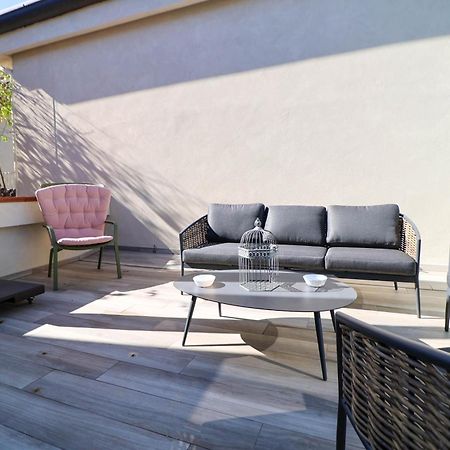 Vicolo Dei Signori Apartamento Desenzano del Garda Exterior foto