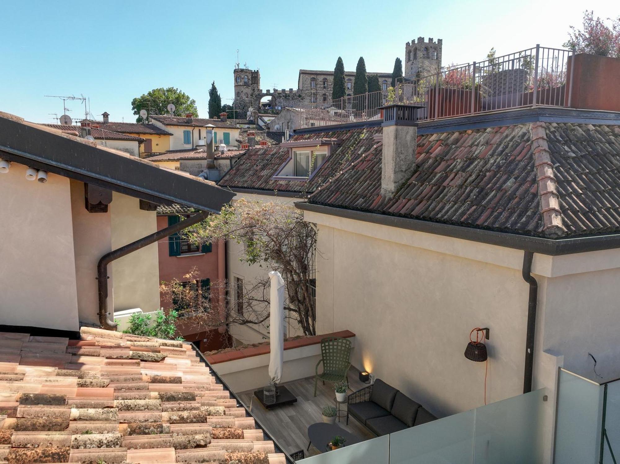 Vicolo Dei Signori Apartamento Desenzano del Garda Exterior foto