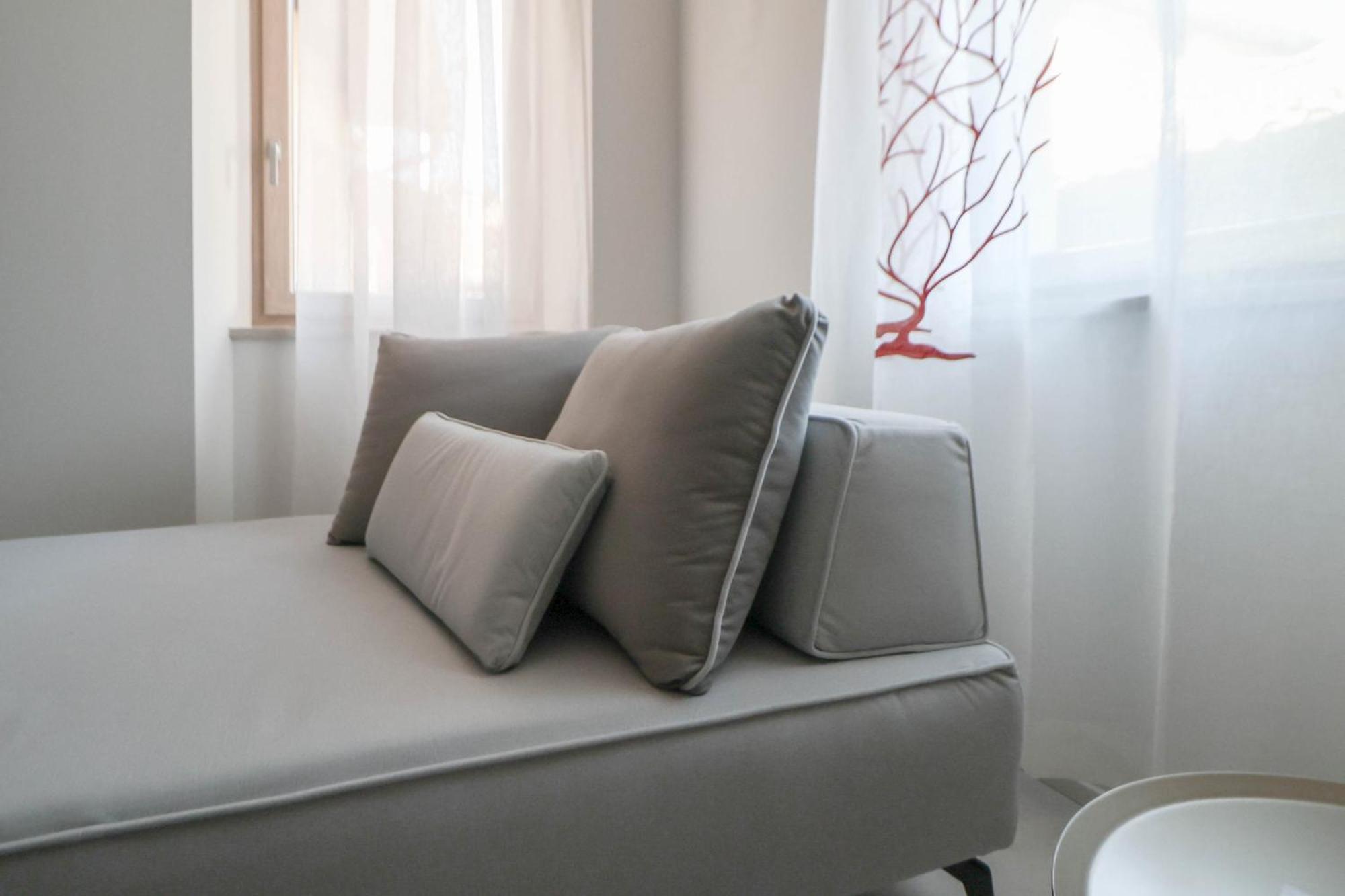 Vicolo Dei Signori Apartamento Desenzano del Garda Exterior foto